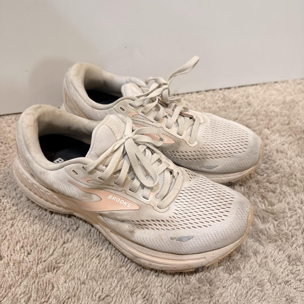 Brooks Ghost 15 Shoes Womens Size 8.5 Beige Running Sneakers 120381 1B259 - Picture 4 of 11